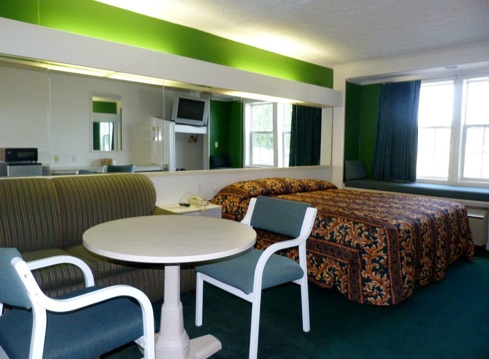 Holiday Lodge - Greensboro/Lake Oconee Εξωτερικό φωτογραφία